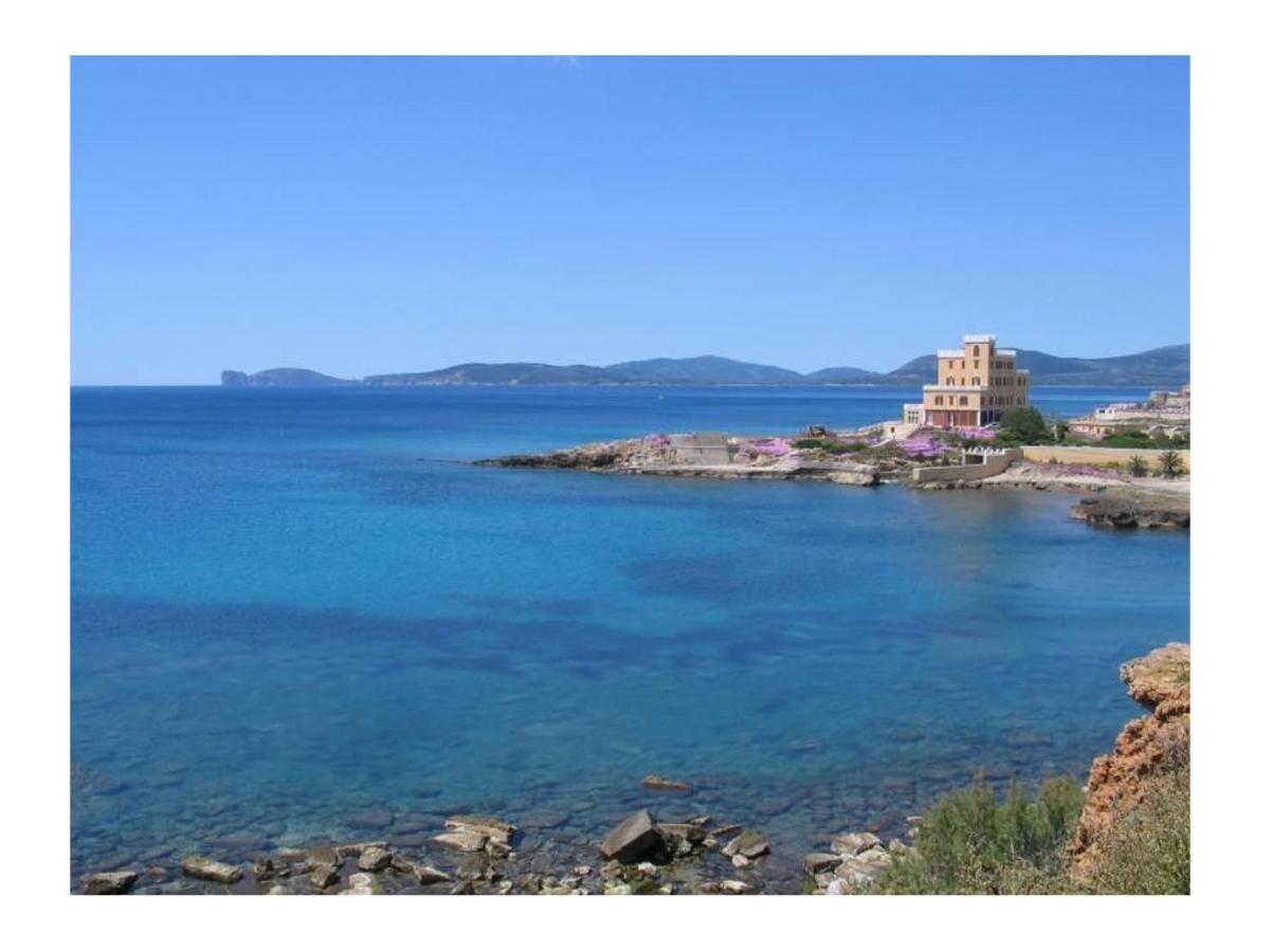 Appartamento In Centro Fronte Spiaggia Del Lido Con Terrazza Vista Mare E Wi-Fi Alghero Exterior photo